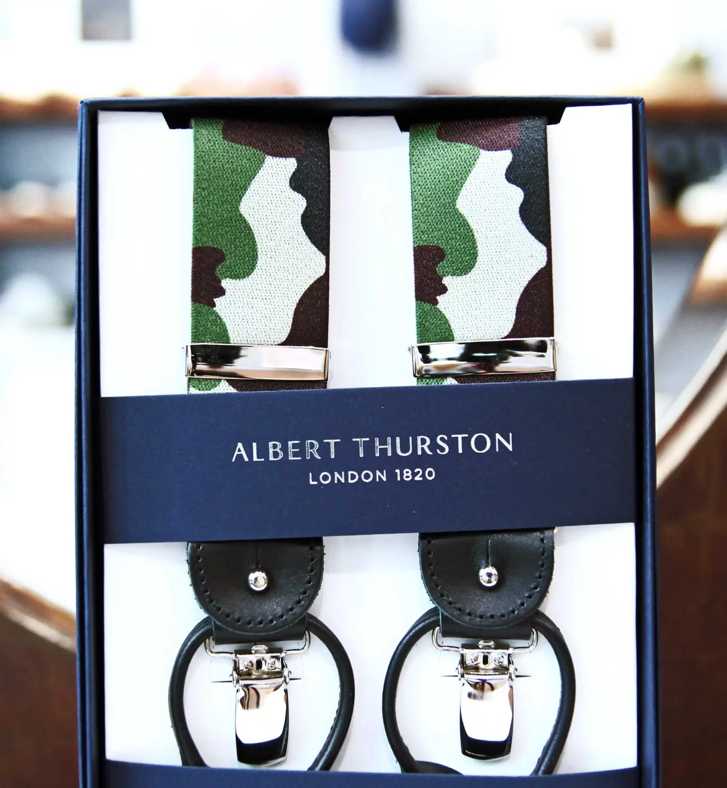 Albert Thurston – Camo – Noir