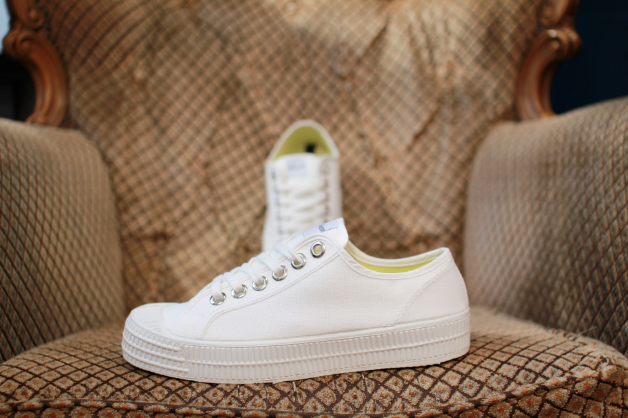 STAR MASTER – White