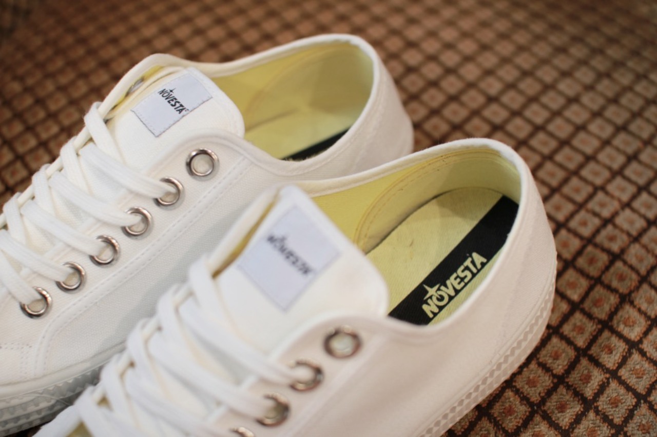 STAR MASTER – White